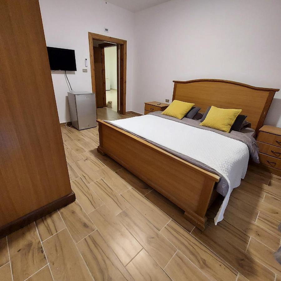 Coco Guesthouse Madaba Exteriör bild